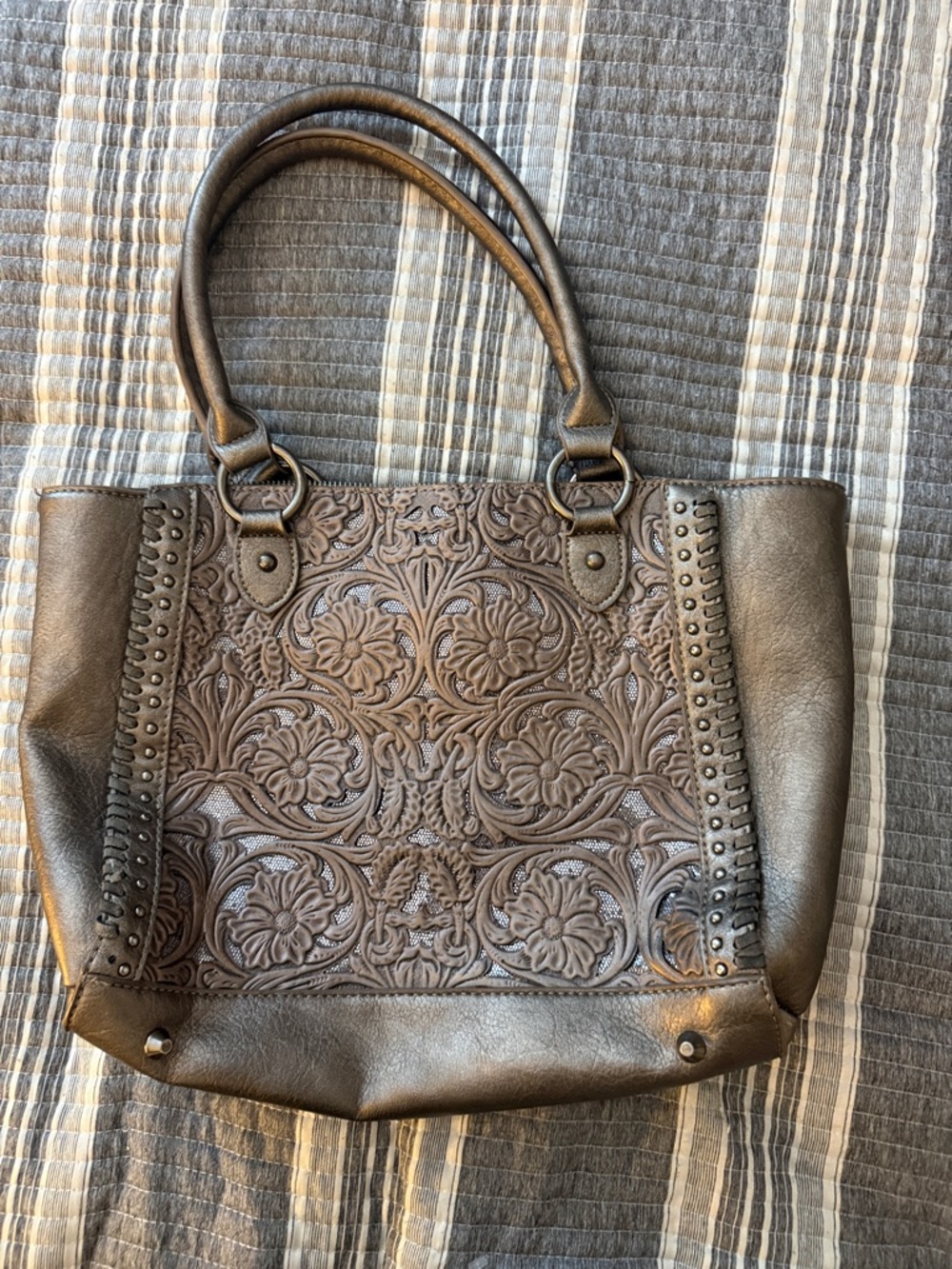 Shyanne Brown Shoulder Bag with Silver Zipper